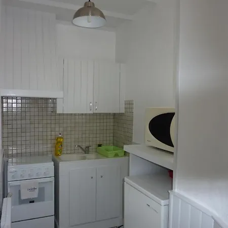 Hotel-residence Le Grillon Apart Otel