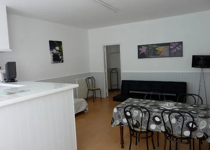 Hotel-residence Le Grillon 2* Arcachon