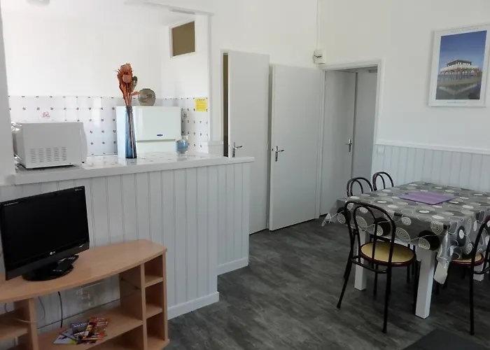 Apart Otel Hotel-residence Le Grillon