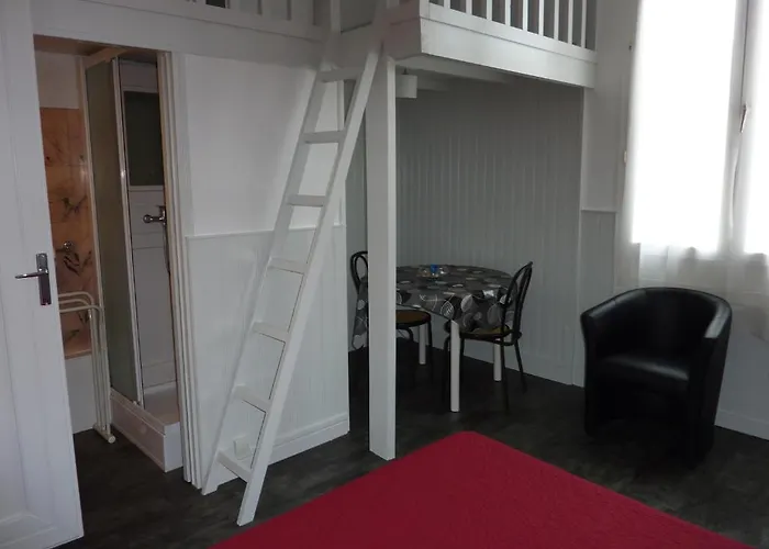 Hotel-residence Le Grillon Apart Otel Arcachon