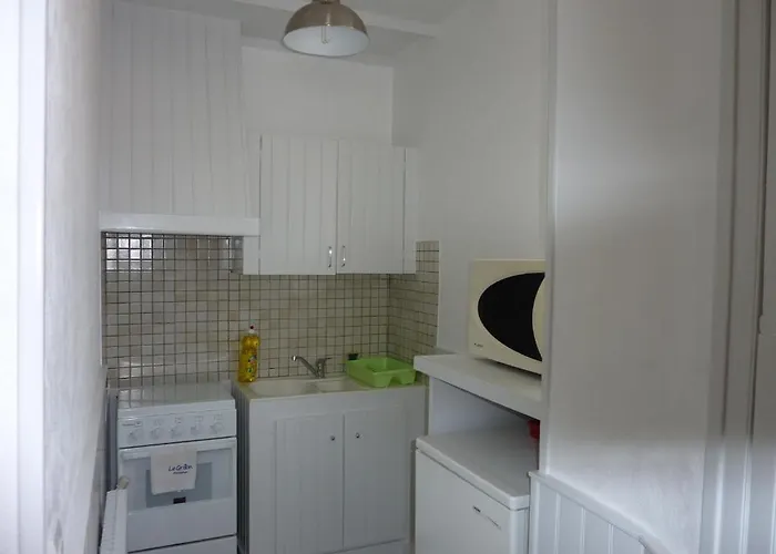 Hotel-residence Le Grillon Apart Otel