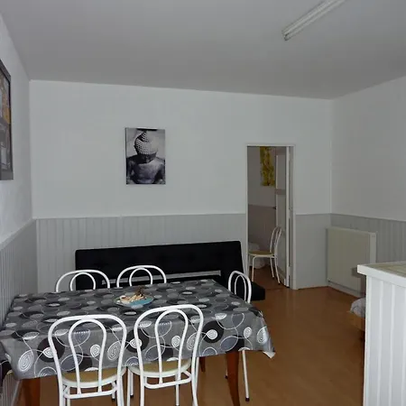 Hotel-residence Le Grillon 2* Arcachon