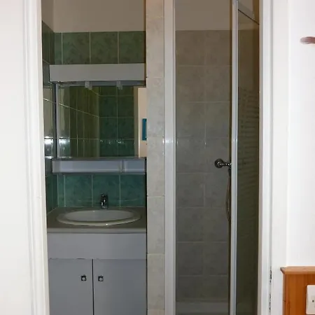 Hotel-residence Le Grillon