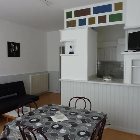 Hotel-residence Le Grillon 2* Arcachon