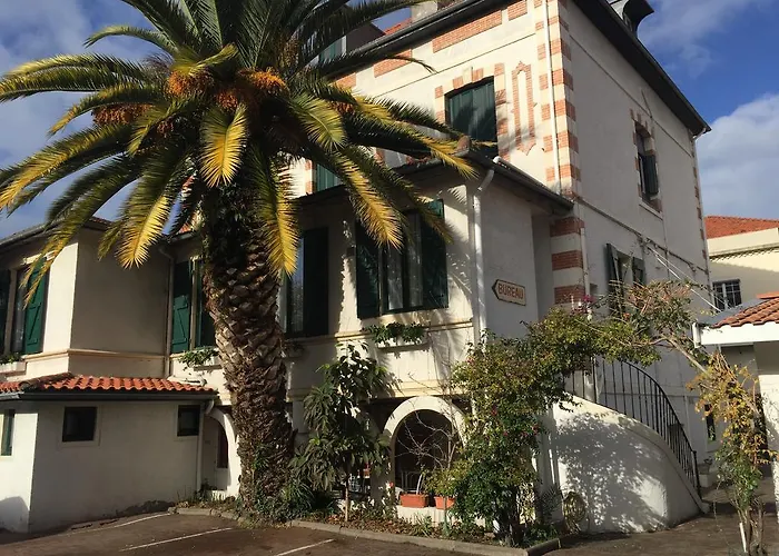 Hotel-residence Le Grillon Ξενοδοχείο με διαμερίσματα 2*